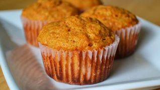 Маффины с морковью и грецким орехом