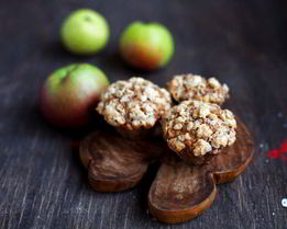 Маффины с яблоком, специями и овсянкой