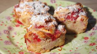 Маффины с зефиром и малиной