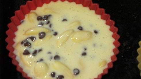 шоколадные маффины с миндалем и сливочным сыром