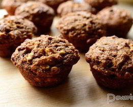 Вкусные маффины с орехами