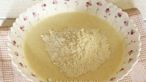 манник на сметане с яблоками