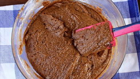 шоколадный манник с вишней