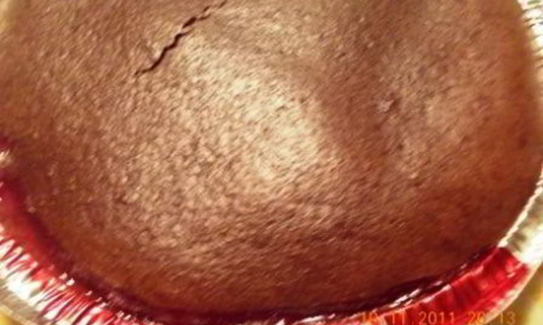 Рецепт шоколадного манника с ягодами