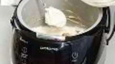 яблочный манник в мультиварке