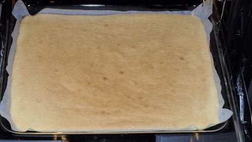 нежнейший яблочный рулет