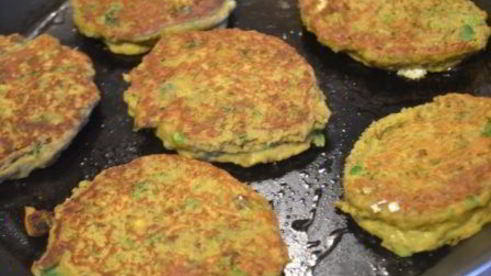 чечевичные оладушки под вкуснейшим чесночным соусом