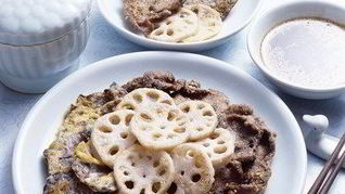 Грибные оладьи с петрушкой