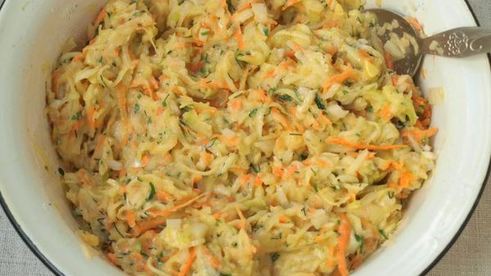 кабачковые оладьи с морковью