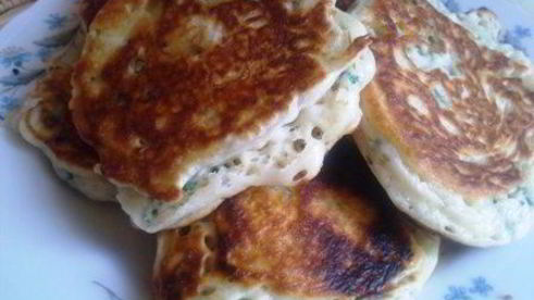 оладушки с зеленым луком