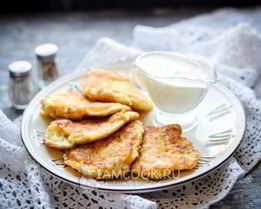 Оладьи из куриной грудки с майонезом