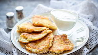 Оладьи из куриной грудки с майонезом