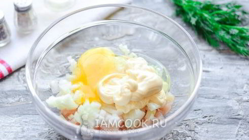 оладьи из куриной грудки с майонезом