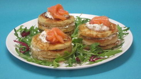 оладьи картофельные с семгой