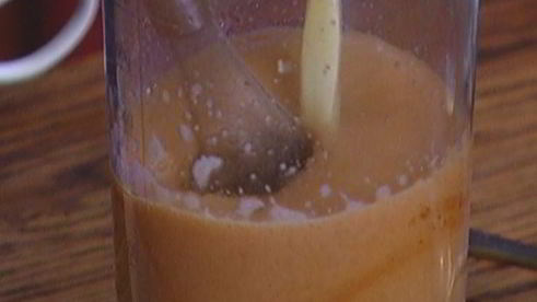 овсяные оладушки на кефире с изюмом и корицей