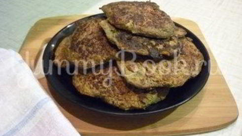 печеночно-кабачковые оладьи