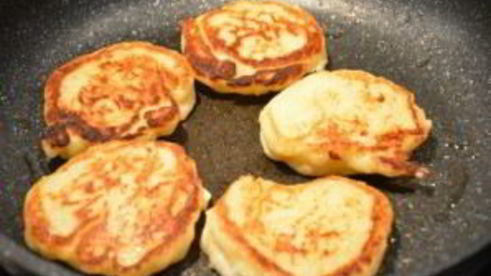 пышные оладушки на кефире