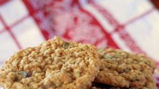 Американское овсяное печенье с изюмом