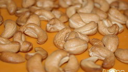 бискотти с вяленой клюквой и орехами кешью