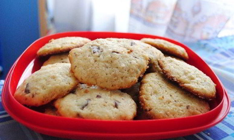 Рецепт овсяного печенья с шоколадом