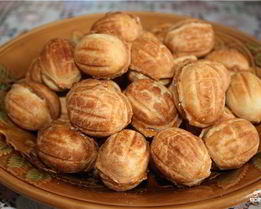 Печенье Орешки со сгущенкой