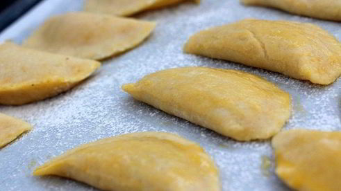 печенье равиоли с ореховой начинкой