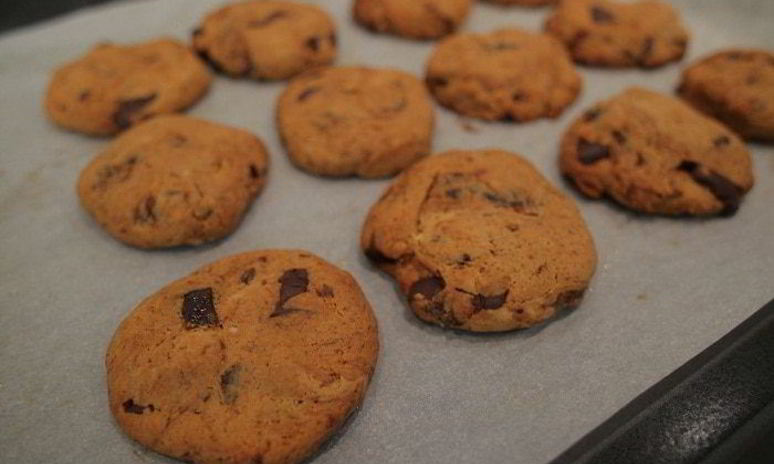 Рецепт печенья с шоколадом и черносливом в сиропе