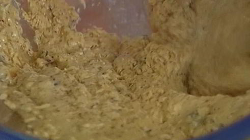 печенье с шоколадом и черносливом в сиропе