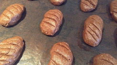 печенье шоколадные батоны