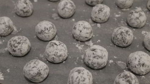 шоколадное печенье с кремовой начинкой