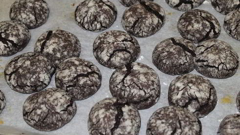 шоколадное печенье с кремовой начинкой