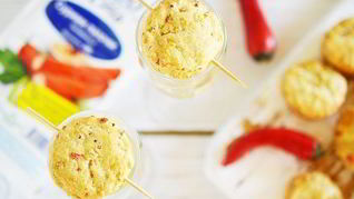 Закусочное печенье с перцем и крабовыми палочками