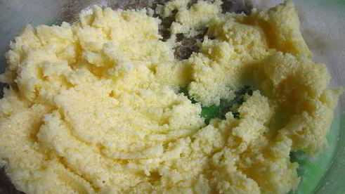 ароматный вишневый пирог