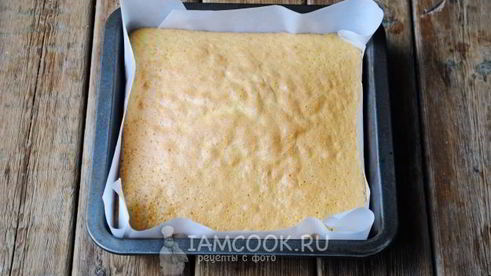 бисквитный пирог с черникой