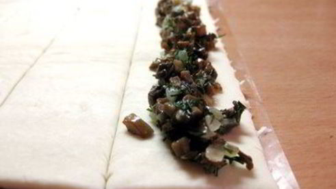 грибной пирог-спираль