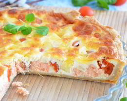 Итальянский киш с лососем и моцареллой