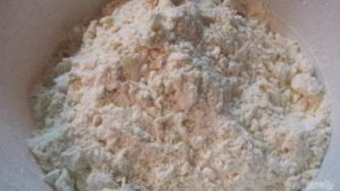 кудрявый пирог с вареньем