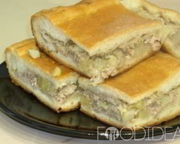 Мясной пирог в мультиварке