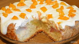 Нежный пирог с персиками
