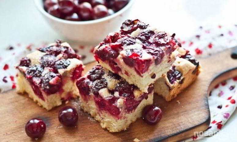 Рецепт открытого пирога с вишней