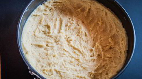 пирог из полу-песочного теста с творогом и абрикосами