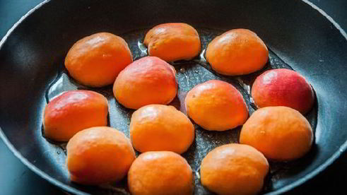 пирог из полу-песочного теста с творогом и абрикосами