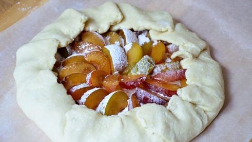 пирог с фруктами на творожном тесте