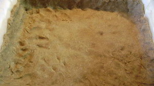 пирог с кабачками, шпинатом и помидорами