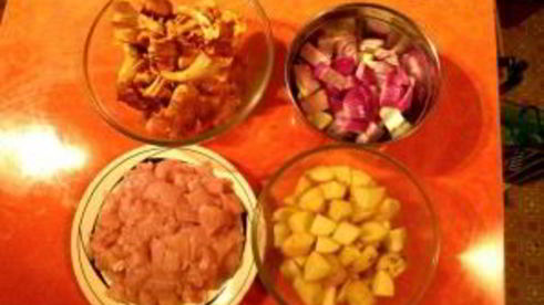 пирог с лисичками и курицей