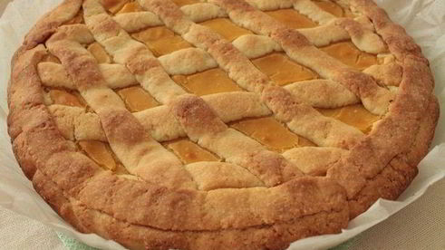 пирог с персиками и пудингом из ряженки