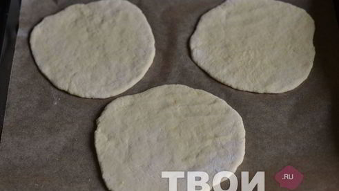 пироги с клубникой