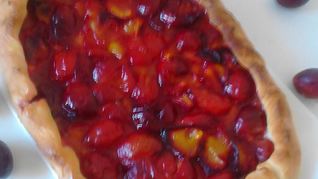 Пряный сливовый пирог