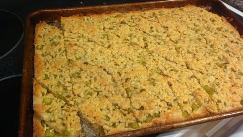 тертый пирог с ревенем