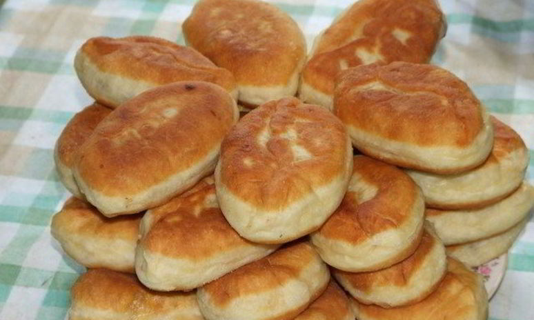 Рецепт быстрых пирожков из творожного теста